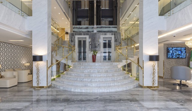 Ravilion Hotel