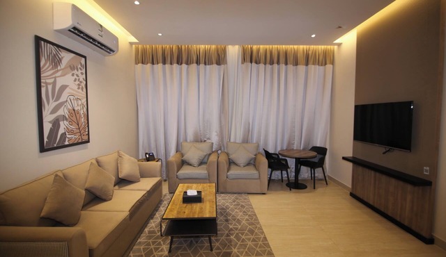 Roshin in Apartment