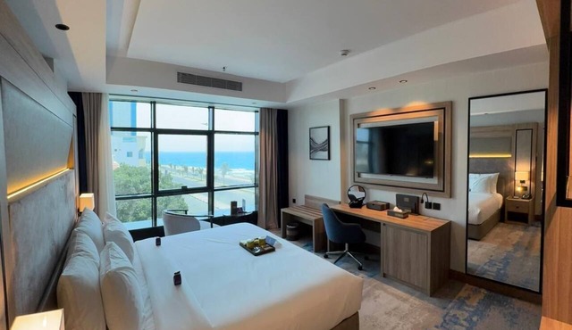 SEA TOWER HOTEL