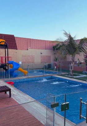 Jeddah Ski Chalet | شاليه ضيعتنا الريفية الفندقية