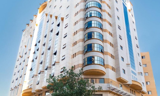 Al Aziziyah Hotel | 100 m² Hotel ∙ 5 bedrooms ∙ 15 guests