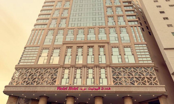 Al Aziziyah Hotel | 75 m² Hotel ∙ 2 bedrooms ∙ 9 guests