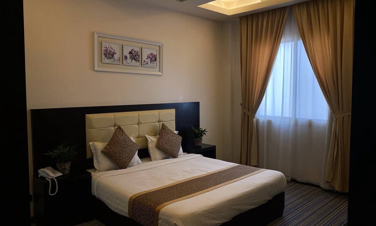 Sari Street Apartment | LANDMARK HOTEL - SARI