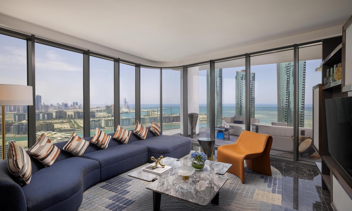 Manama Hotel | Conrad Bahrain Financial Harbour