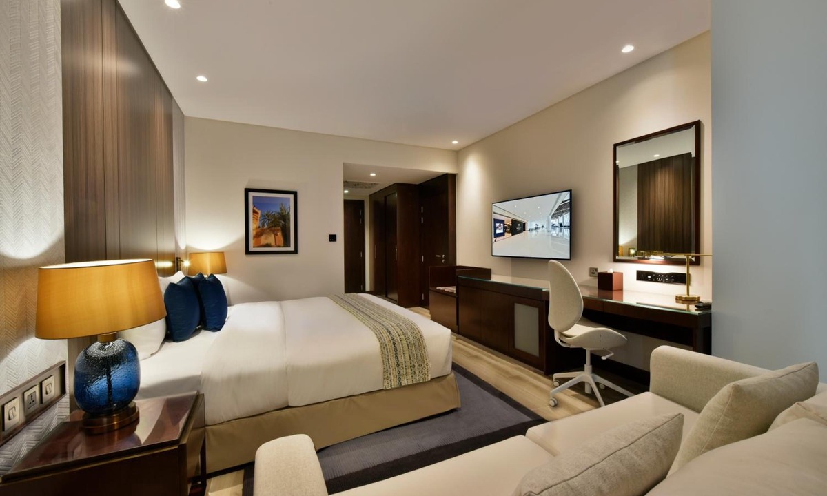 Muharraq Hotel | Bahrain Airport Hotel Airside Hotel for Transiting and Departing Passengers only