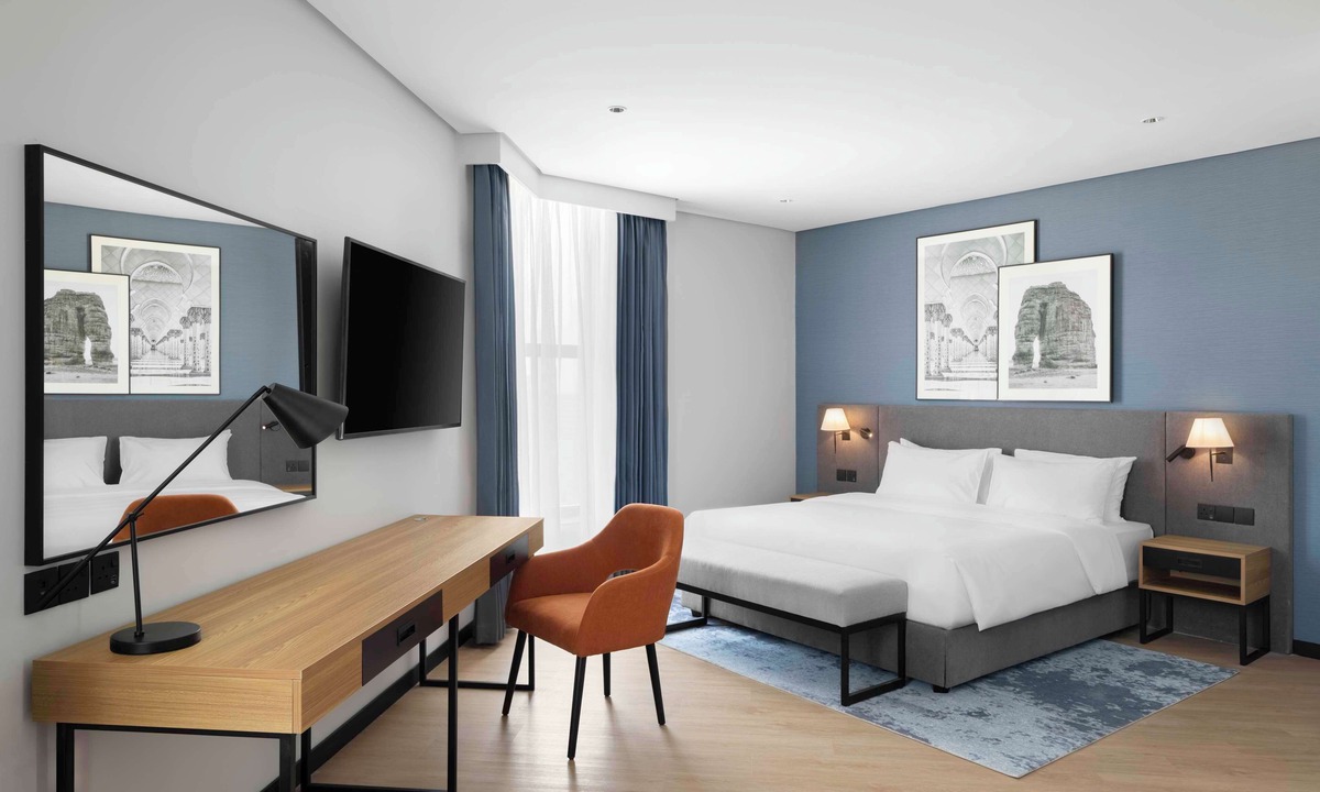 Corniche Hotel | Park Inn by Radisson Al Khobar
