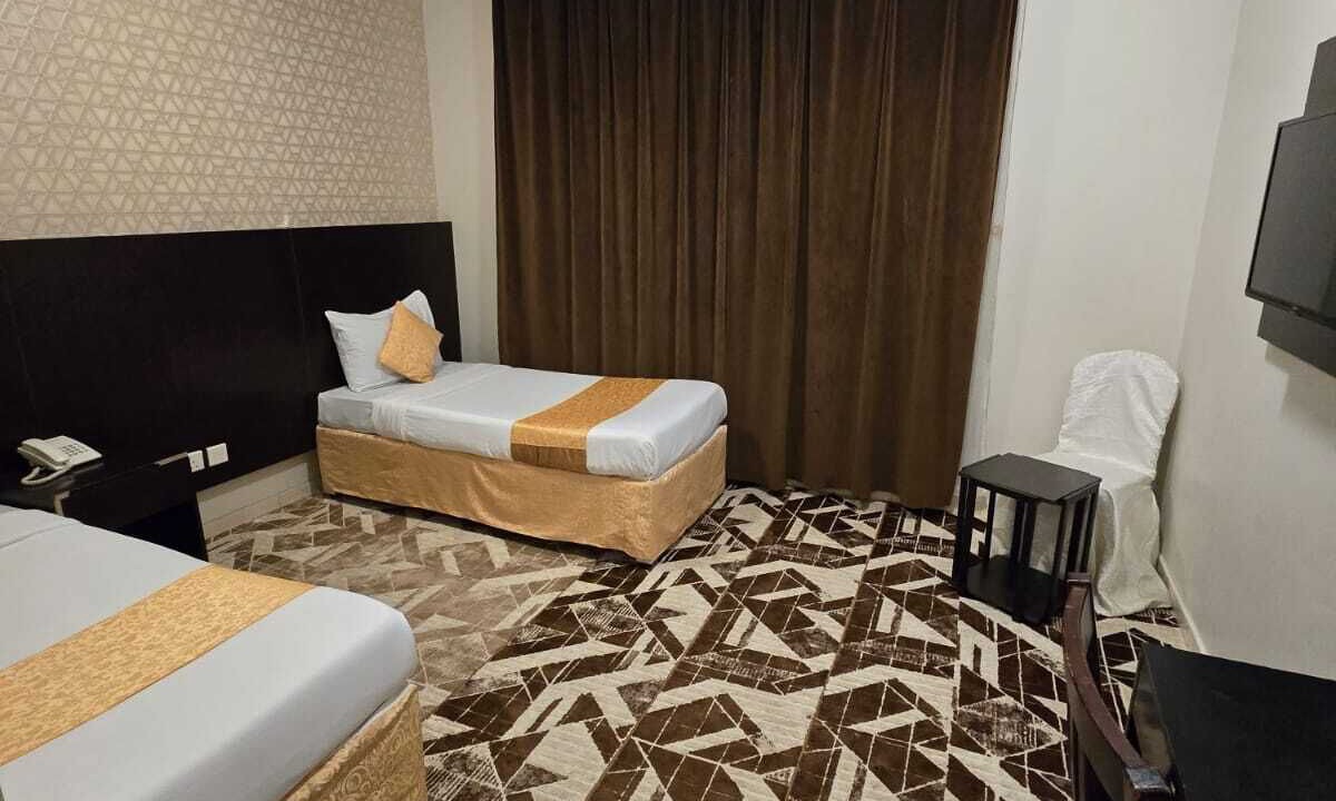 Al Aziziyah Hotel | Saif plus 2