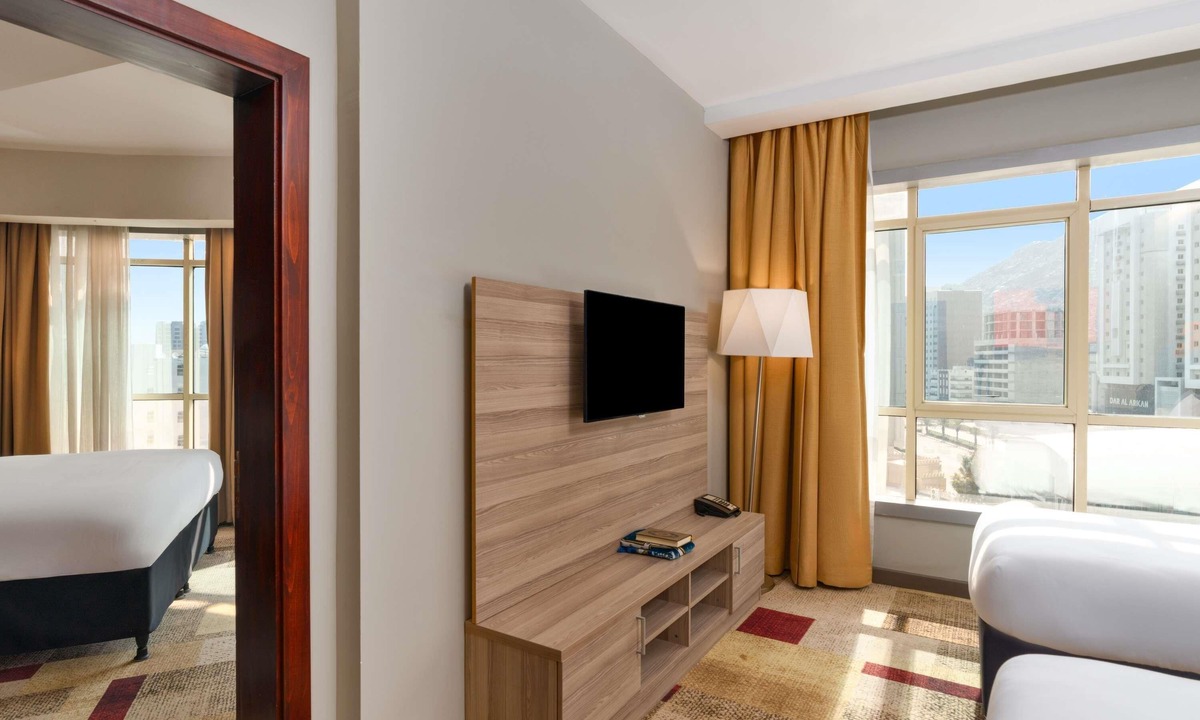 Mecca Hotel | Mercure Makkah Aziziah