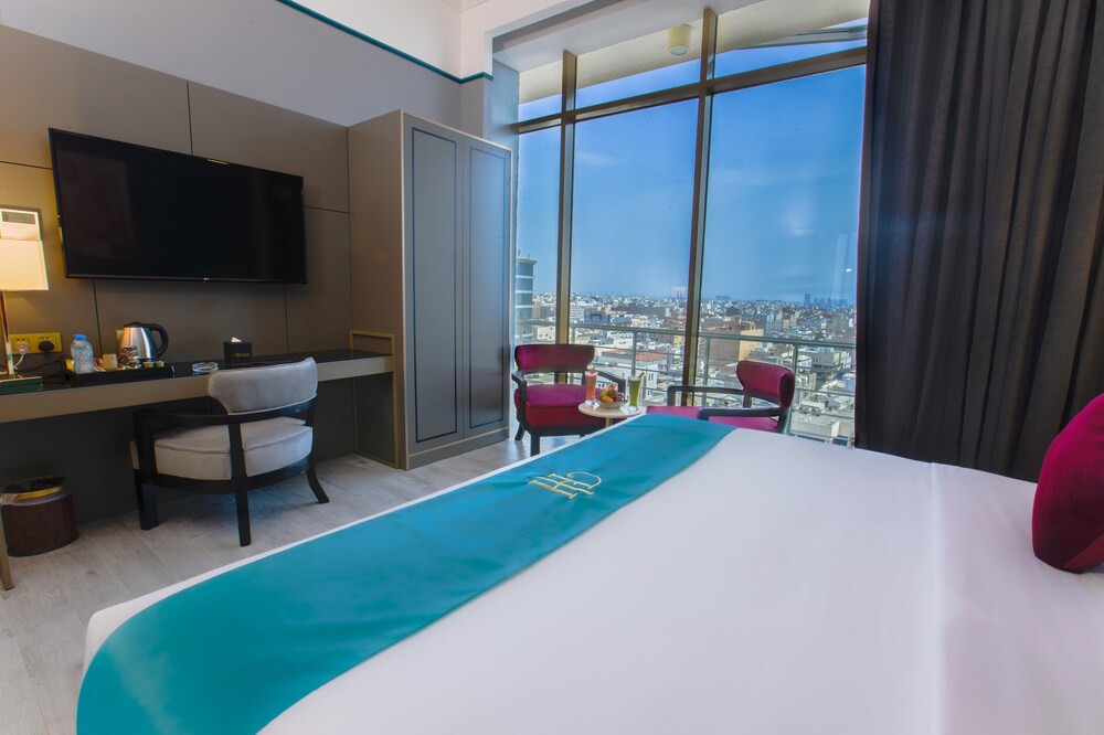 Al Faisaliyah Hotel | Hujra Hotel Tahlia Jeddah
