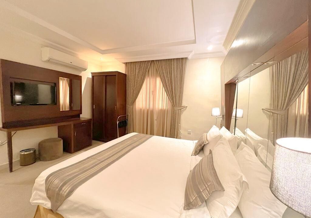 Sari Street Hotel | loren serviced Apartment Alslamah