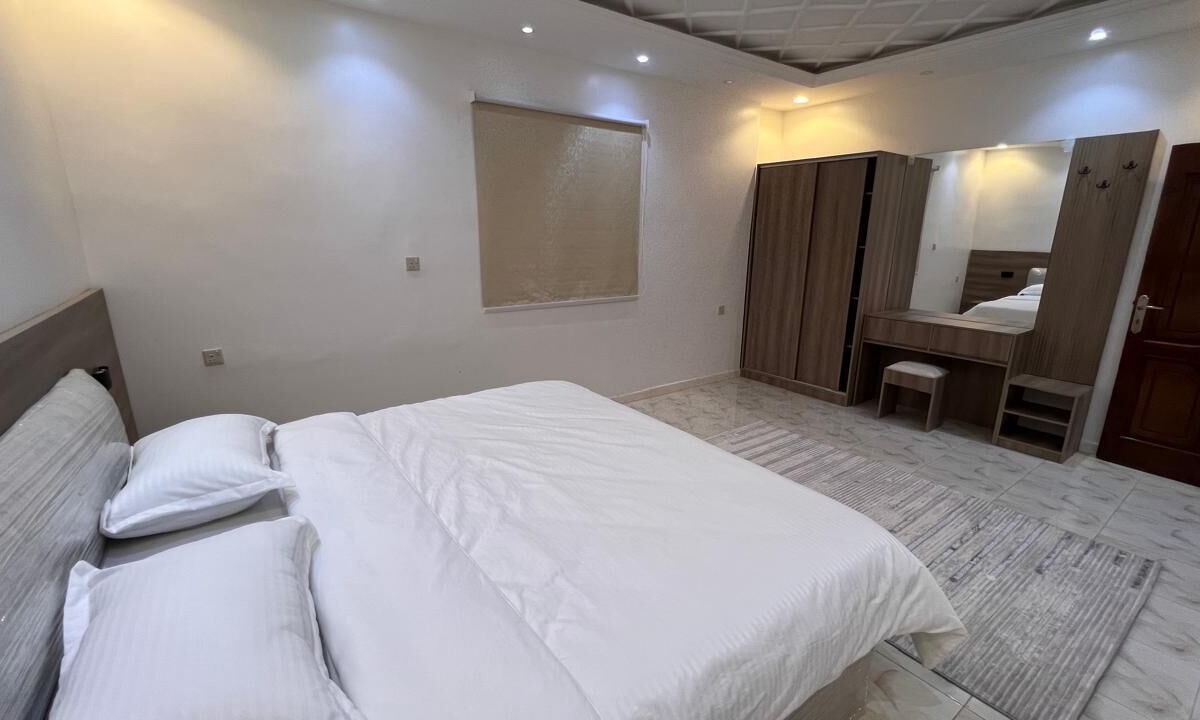 Medina Apartment | Al Salam Apartments Bedroom Hall a-6