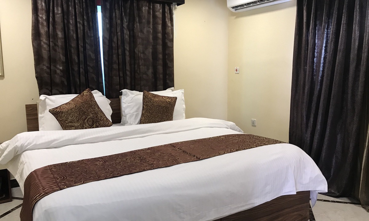 Dammam Ski Chalet | شركه قريه الدولفين الترفيهيه