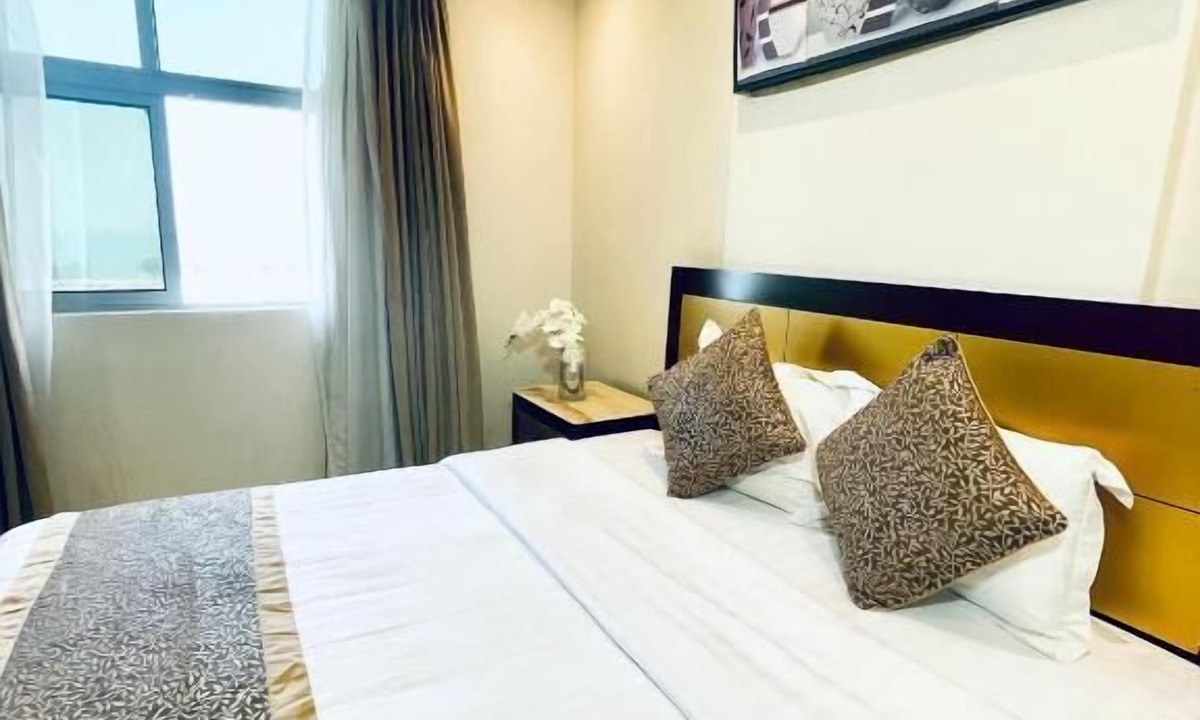 Al Jubail Apartment | Burj Al Almas