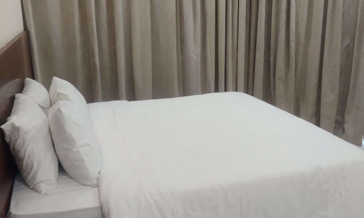Seef Apartment | Cozy studio in tranquil Seef with AC