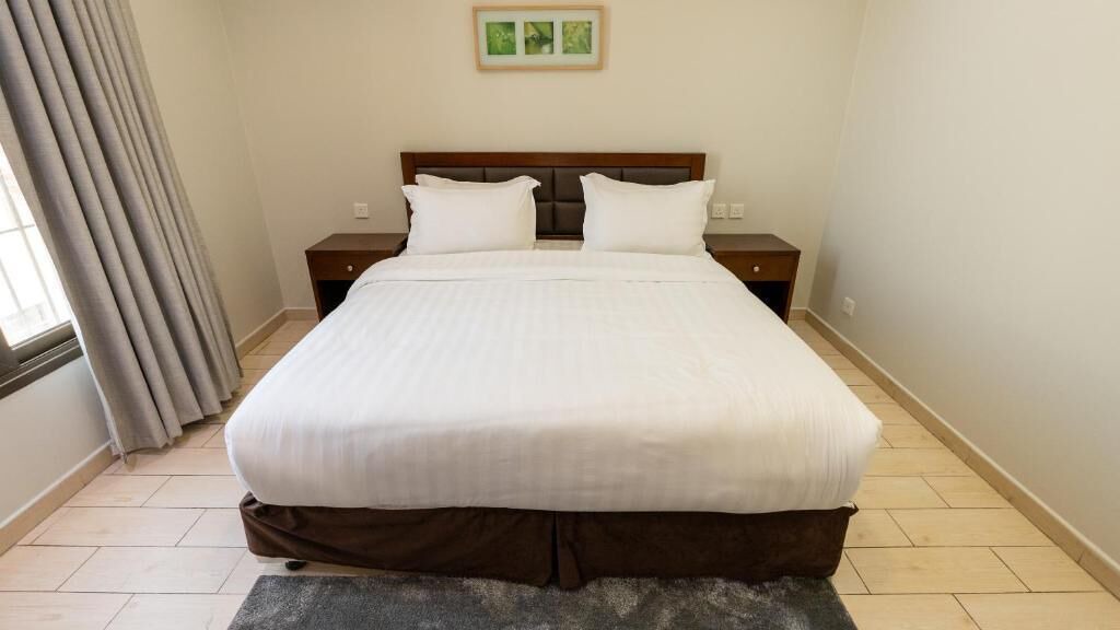 Al Ulaya Apartment | Lina Park 5