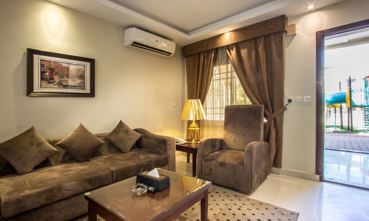 Jirubah Apartment | Al MuhaidbResidence For holiday homes Al Hada - Economic