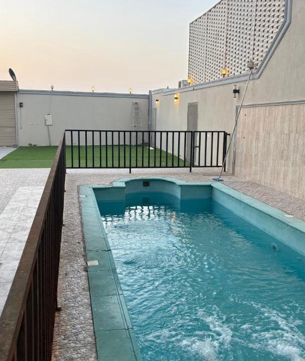 Al Kura Ski Chalet | فلة وشاليه ابحر الشمالية