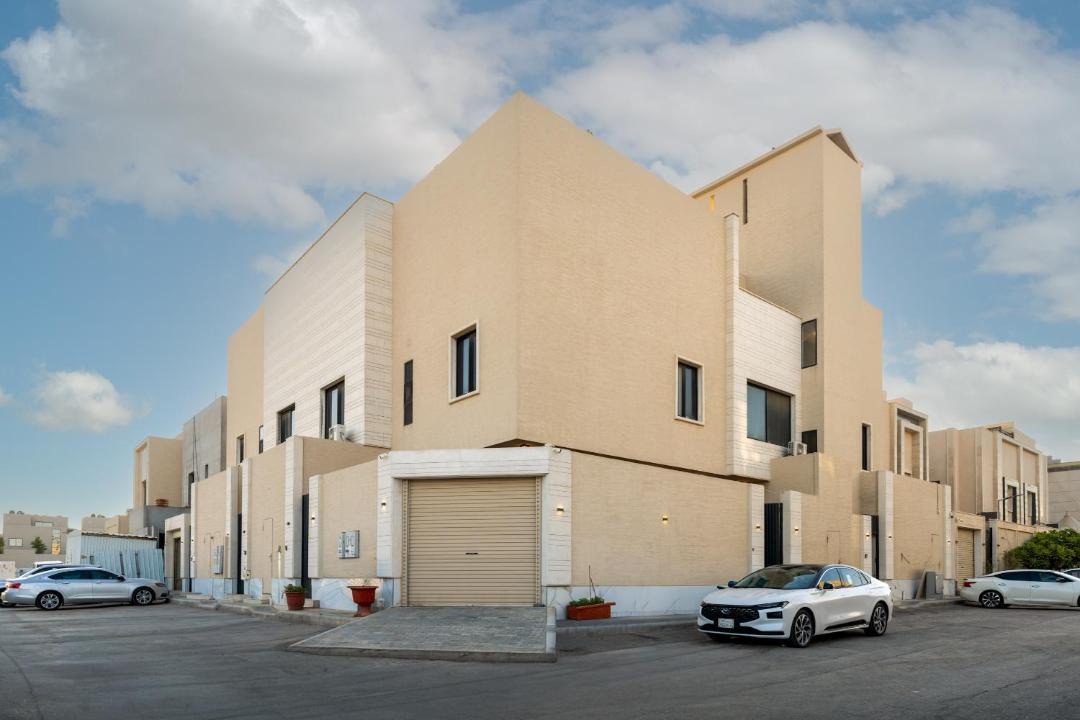 Riyadh Apartment | شقة ارضية فاخرة ٣ غرف وصالة دخول ذاتي ٧