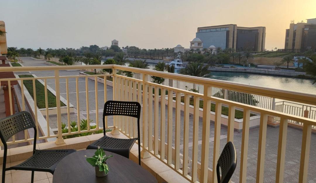 Bay La Sun Apartment | الماسه