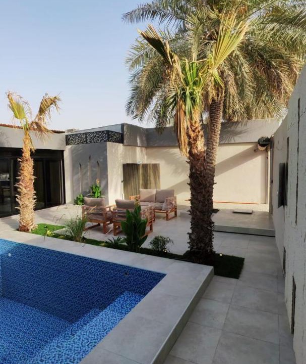 Al-Hofuf Ski Chalet | شاليه لوزون - Luzon Chalet