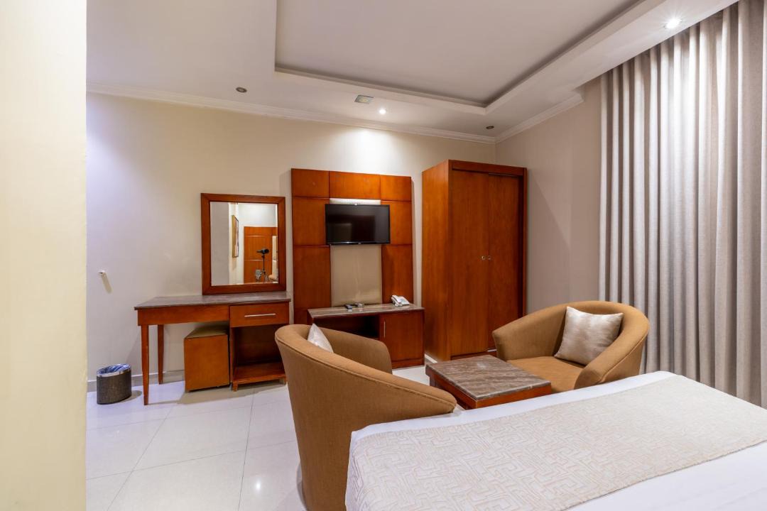 Al Aziziyah Apartment | Nawara NASR - Economic
