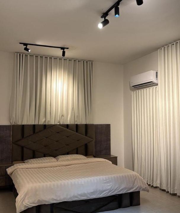 As Suwaidi Apartment | شقة الراحه