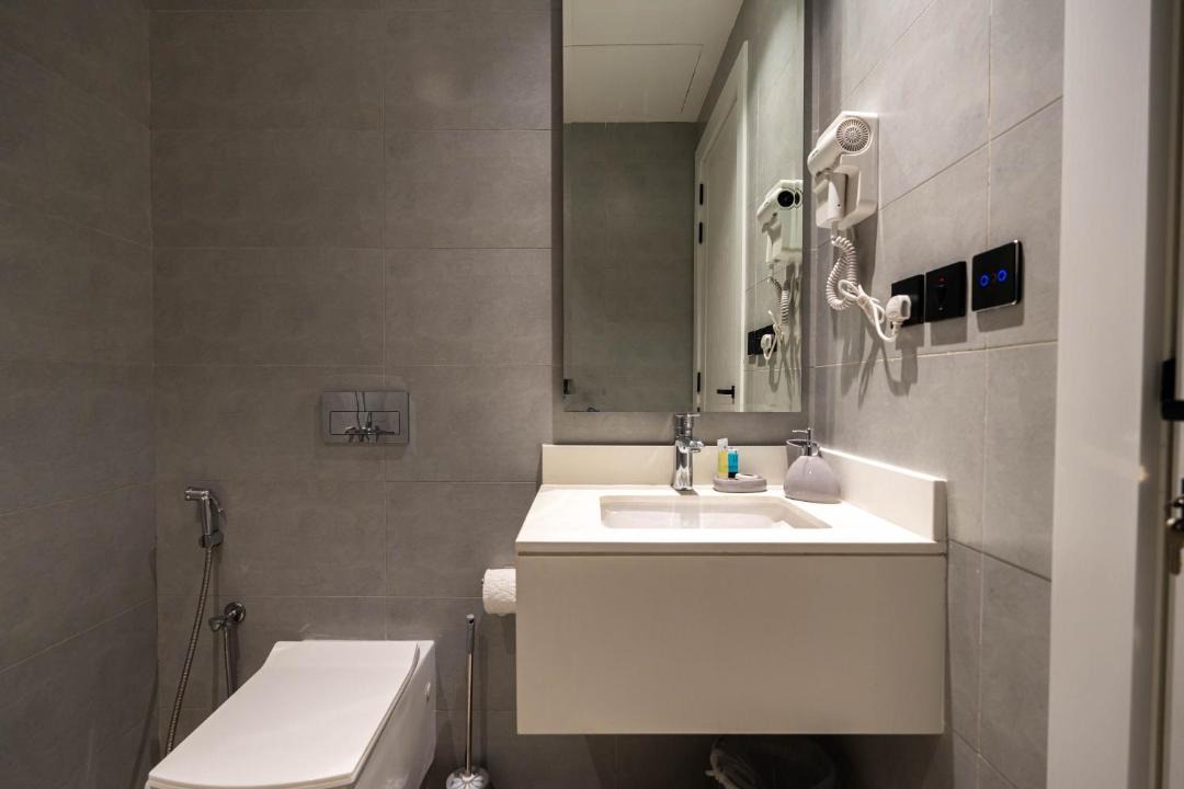 Dammam Apartment | فلورا فلاتس شقة فاخرة 3 غرف نوم قرب كورنيش الخبر
