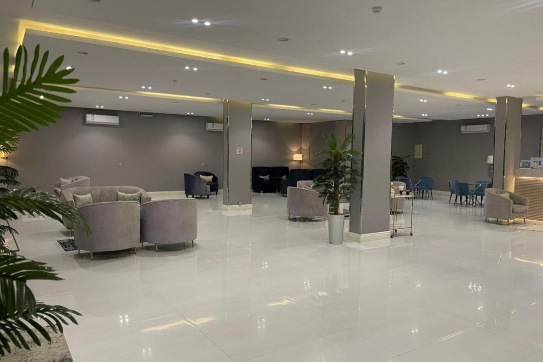 Khamis Mushait Hotel | فندق قولد تاور