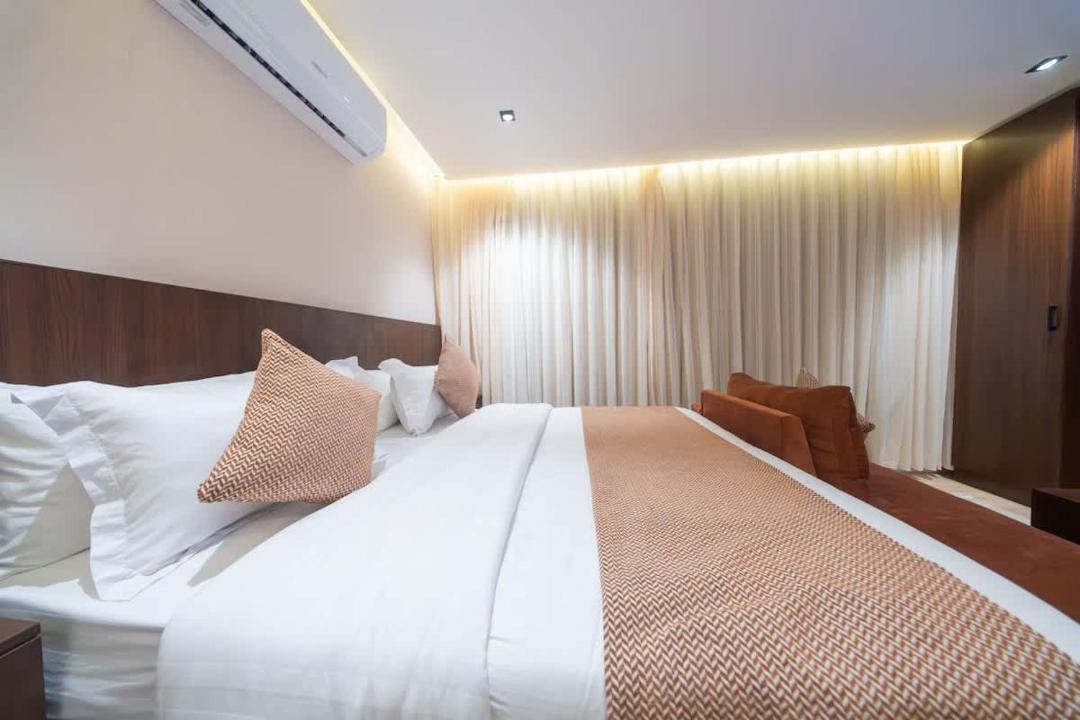Ghirnatah Apartment | N28 Modern spacious studio with a relaxing lounge