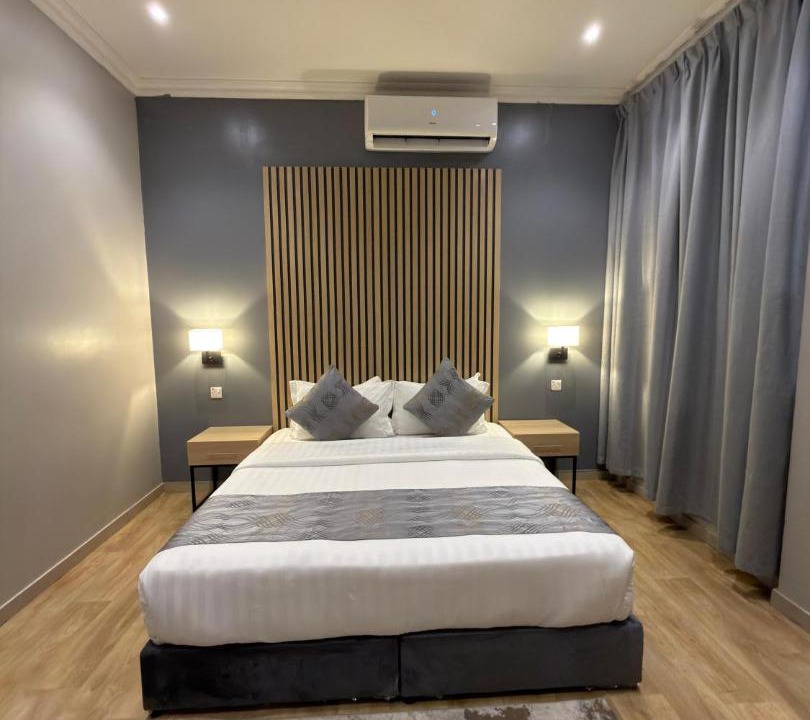 Al Malaz Apartment | شقق السعادة سويت للشقق المخدومة - Saada Suites Serviced Apartments