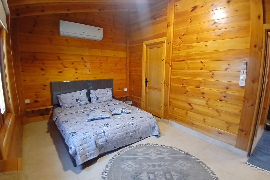 Thuwal Ski Chalet | كوخ السعادة الريفي بثول