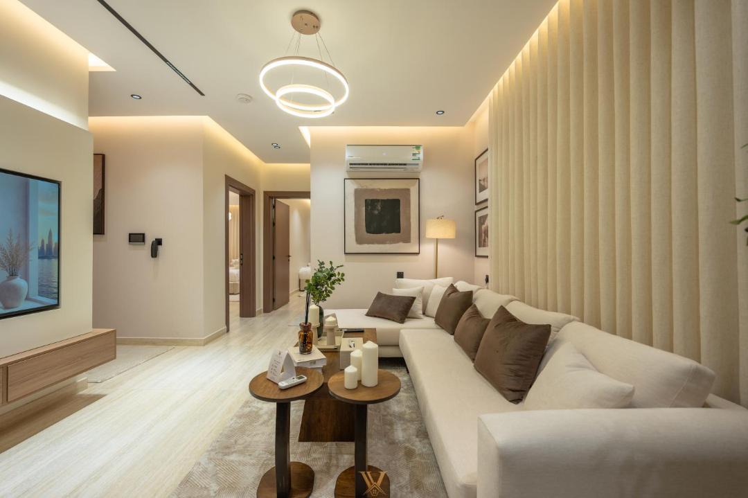 Al-Rawdah Apartment | Velora Living Royal 2BR Apartment 70 TV