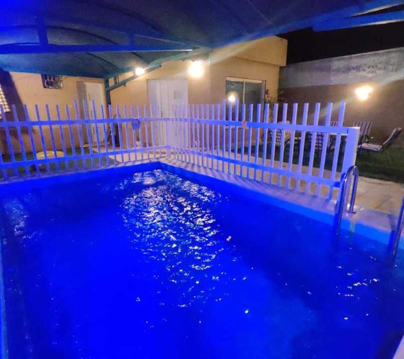 Unaizah Ski Chalet | مروج اوهانا