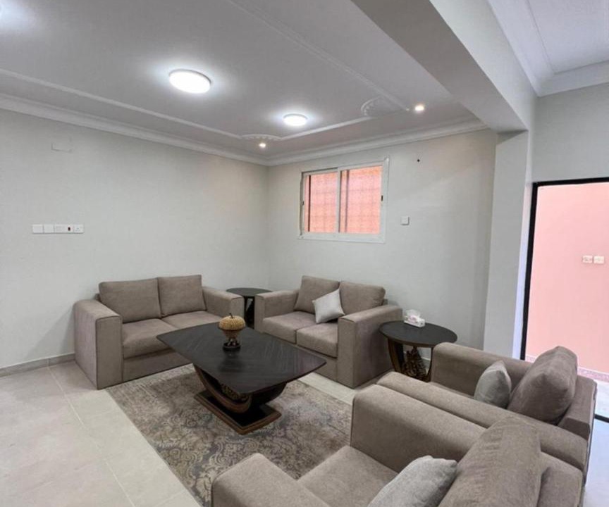 Al Khabra Villa | A full house of two floors منزل كامل من طابقين