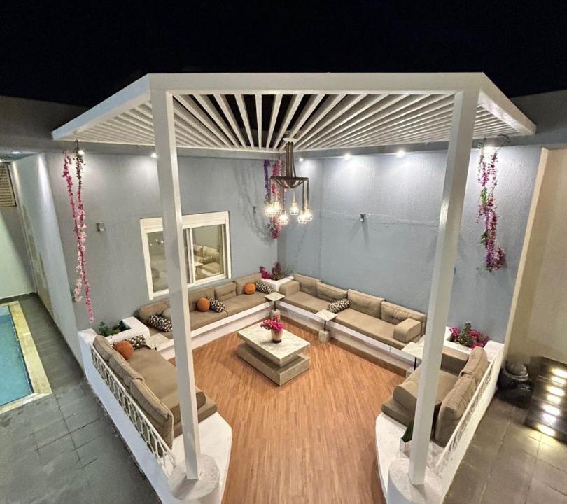 Dhahban Ski Chalet | IN 2 Chalet