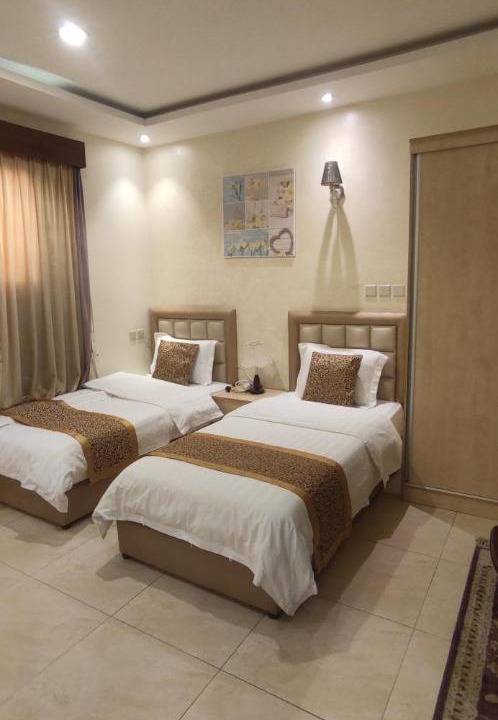 Unaizah Apartment | عمارة النفيسة السكنية