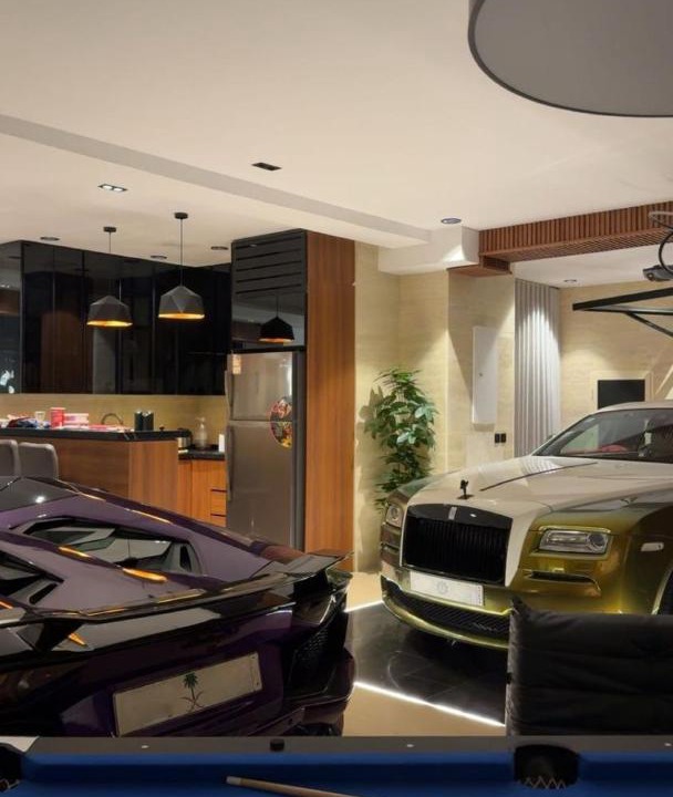 Ash Shati Apartment | Luxury suite on the sea in Jeddah with billiards, cinema and bar