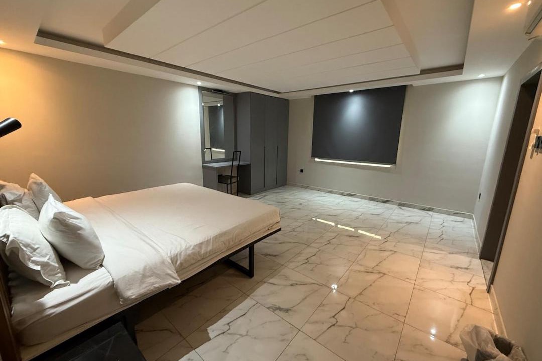 Al Hoora Apartment | Atelier Tower Hoora - Family Apartment