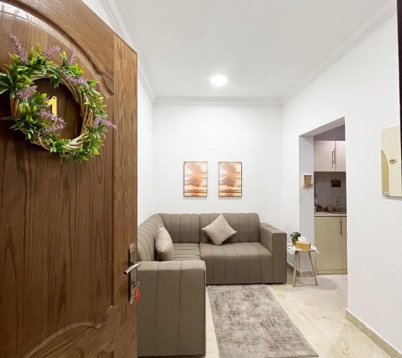 Dammam Apartment | شقق راقية بأثاث حديث وراقي 1