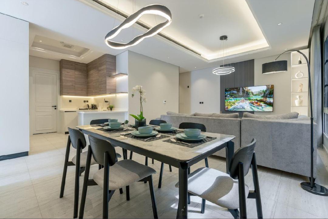 Riyadh Apartment | شقة بتصميم انيق مقابل الافنيوز d11