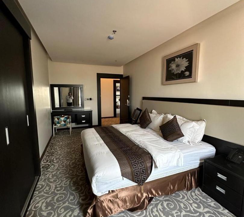 Unaizah Apartment | Artama Hotel