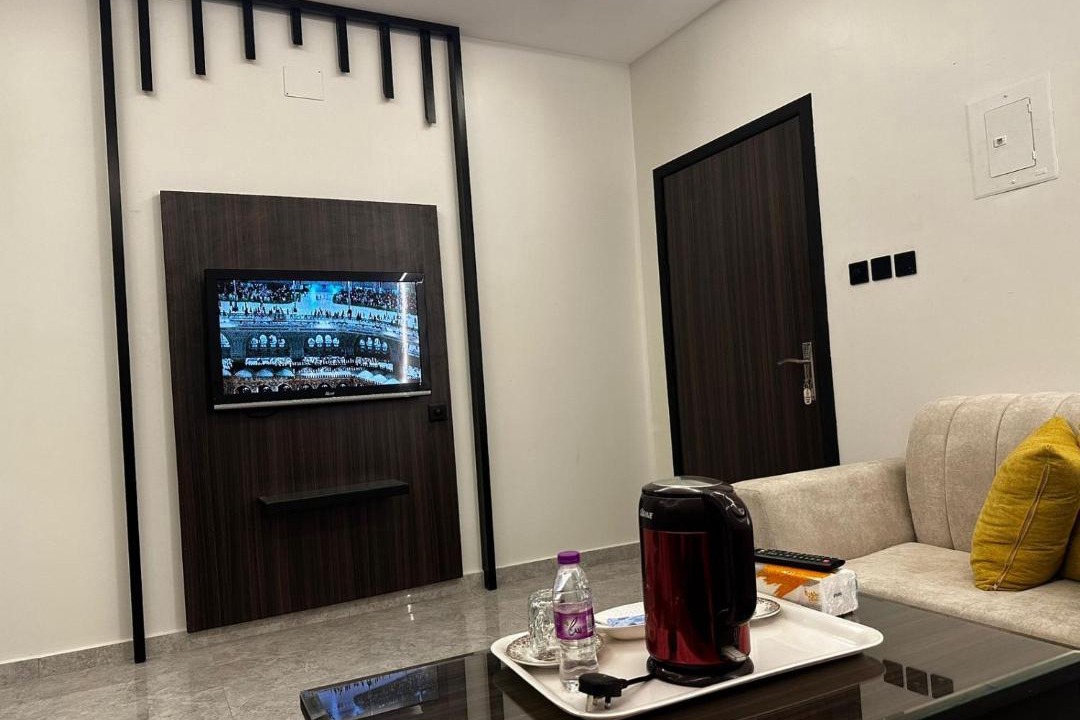 Abha Hotel | شركة يونيكيا للشقق المخدومة