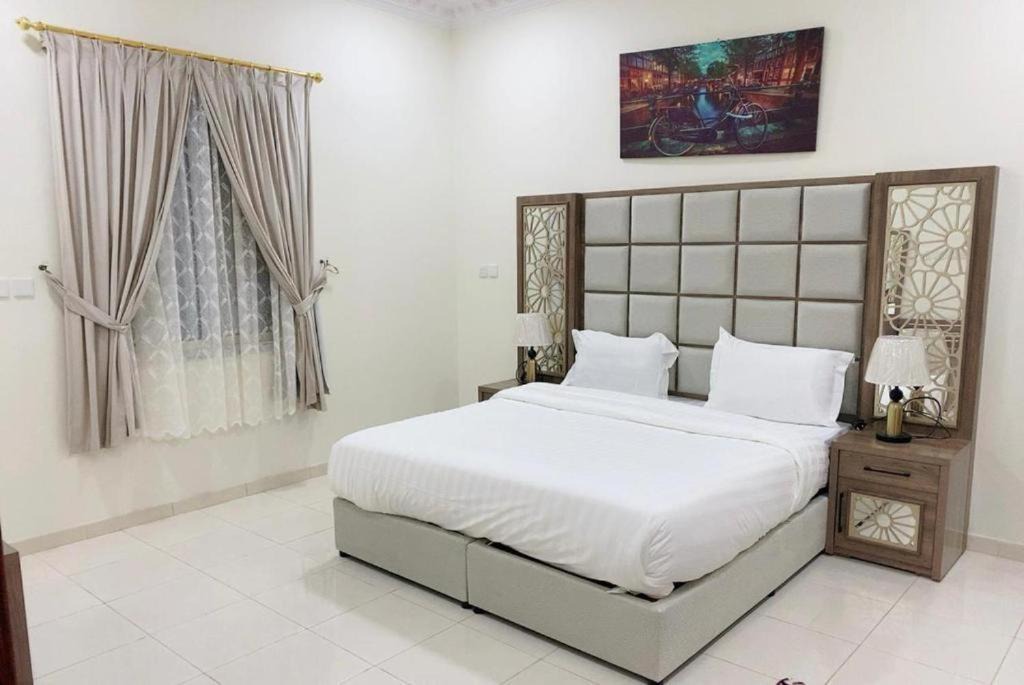 Al Khobar Hotel | شقق الزمرد للشقق المخدومة