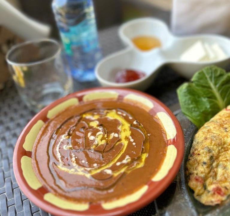 Unaizah Hotel | فندق عنيزة الحديث