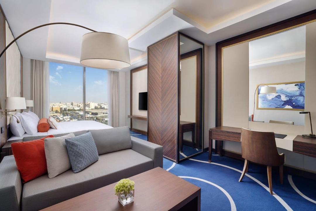 Al Bawadi Hotel | Jeddah Marriott Hotel Madinah Road