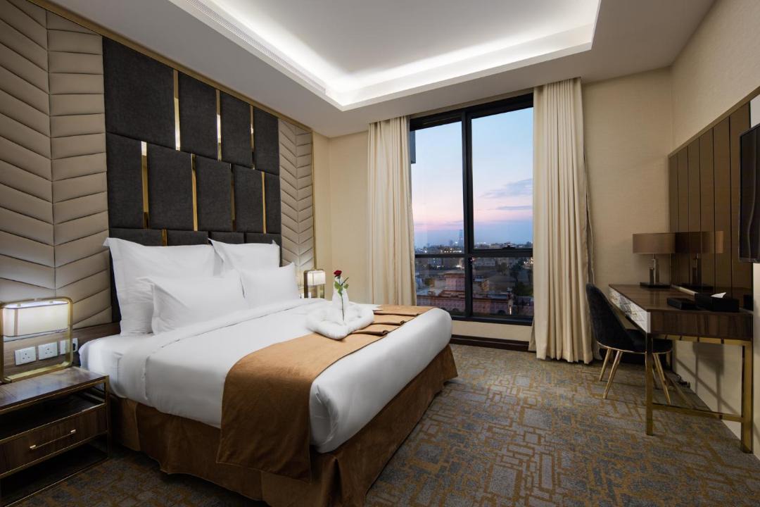 Hera Street Hotel | Gladiolus Hotel