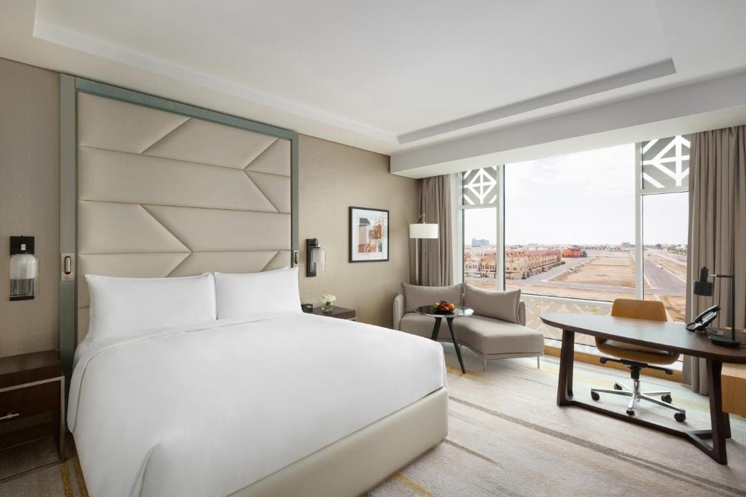 Jeddah Hotel | Crowne Plaza - Jeddah Al Salam by IHG
