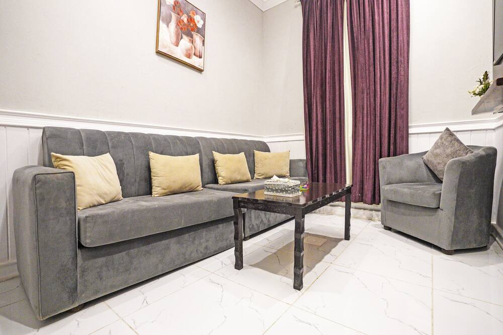 Photo of Bedroom in Sari Street