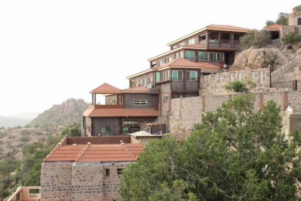 Photo of Outdoor in Ash Shafa