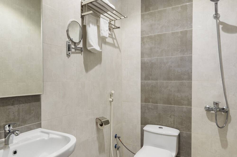 Photo of Bathroom in Al Kura
